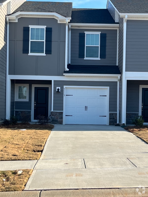 Kellswater Bridge Apartments for Rent with a Garage Kannapolis, NC