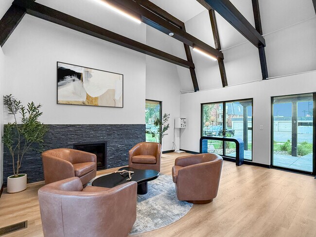 Clubhouse - Wildewood Apartments