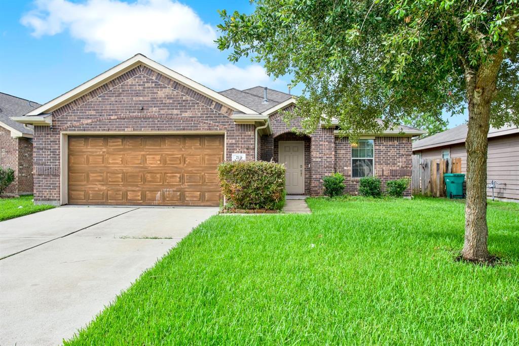 213 Hawks View Dr, La Marque, TX 77568 - House Rental in La Marque, TX ...