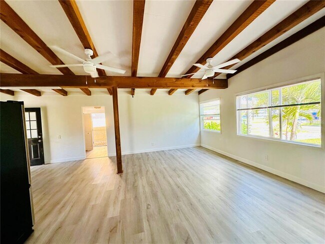 Foto del edificio - 1139 51st Ave N