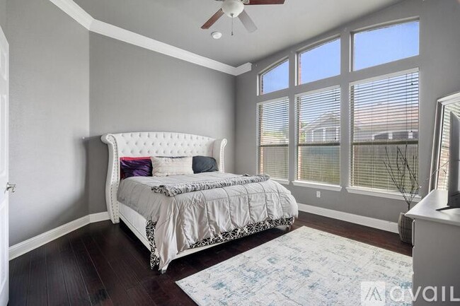 Building Photo - 412 Cypress Hill Dr