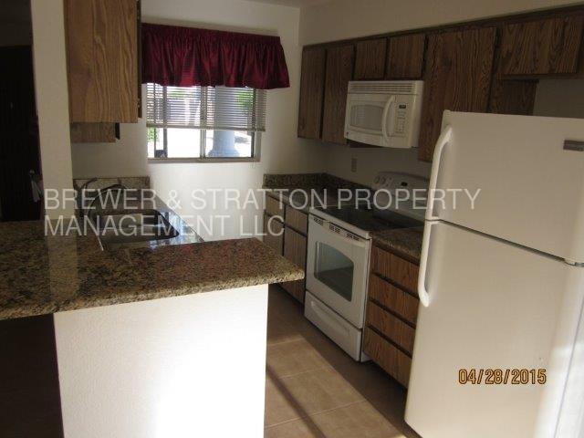 Foto del edificio - 10807 W Northern Ave