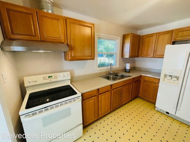 Building Photo - 3 br, 1 bath House - 2019 Phillips Ave