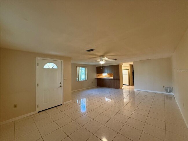 Foto del edificio - 6218 Missouri Ave