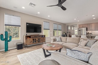 Building Photo - 3261 Maverick Dr