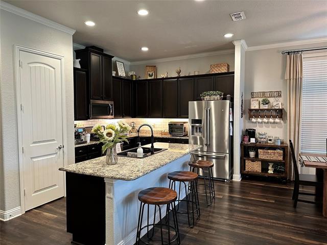 Foto del edificio - 1609 Meadow Trail Ln