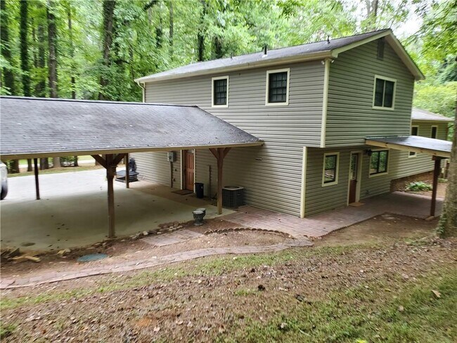 Foto del edificio - 5100 Burnt Hickory Rd NW
