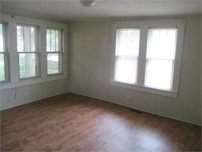 Building Photo - 203 S Cravens St