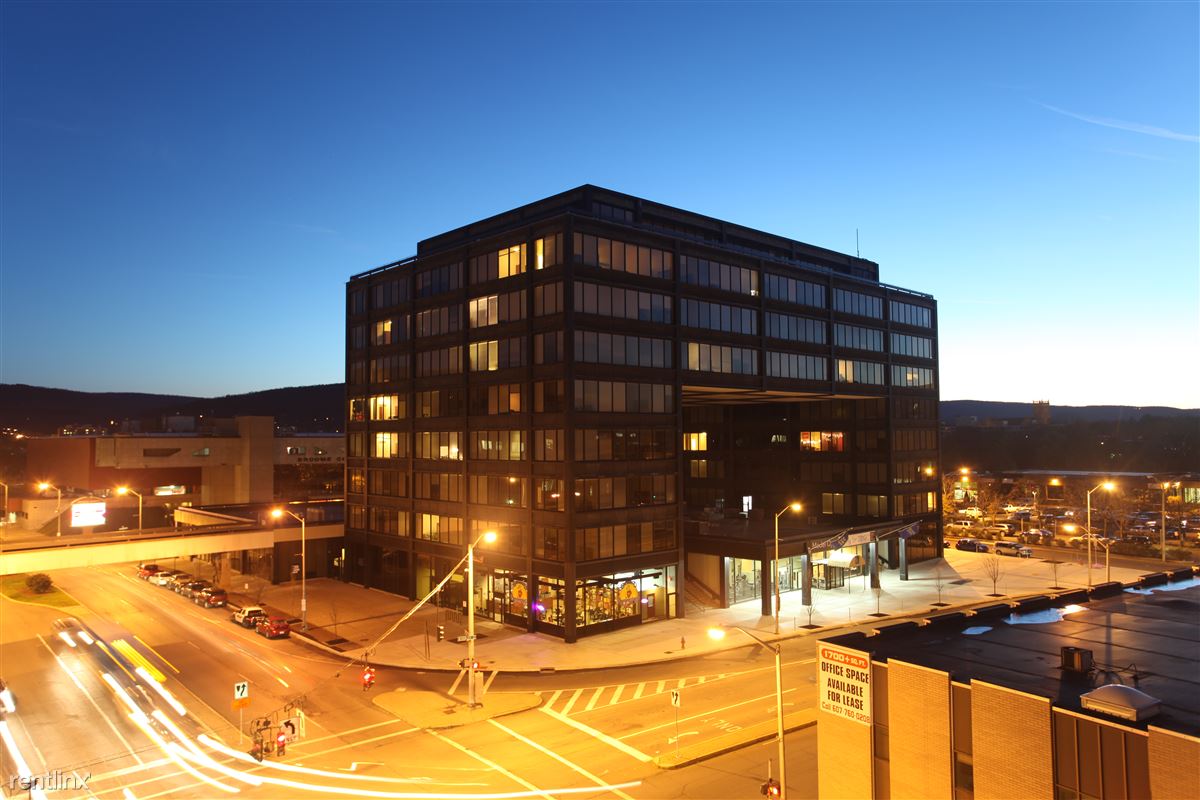 Primary Photo - 20 Hawley St
