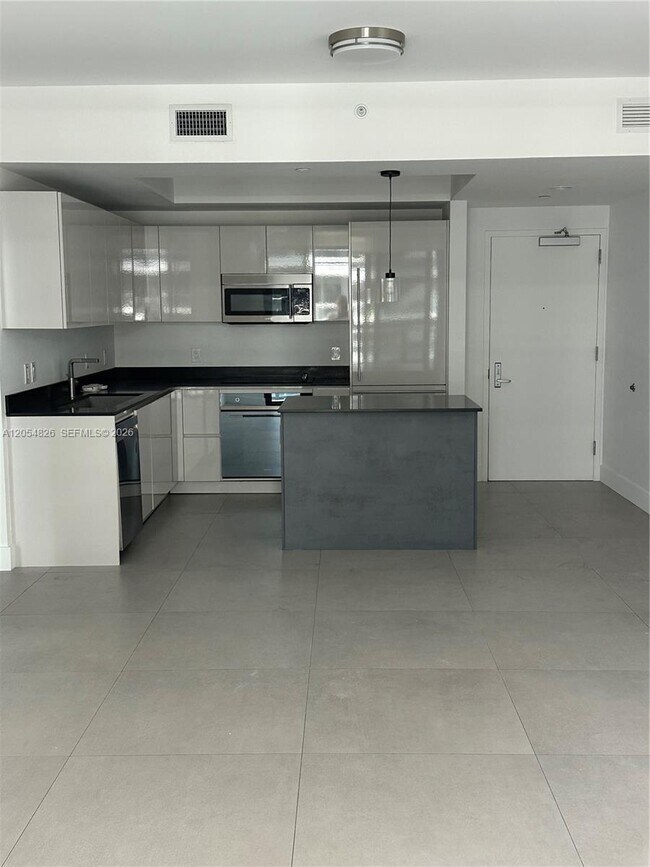 Foto del edificio - 1010 Brickell Ave