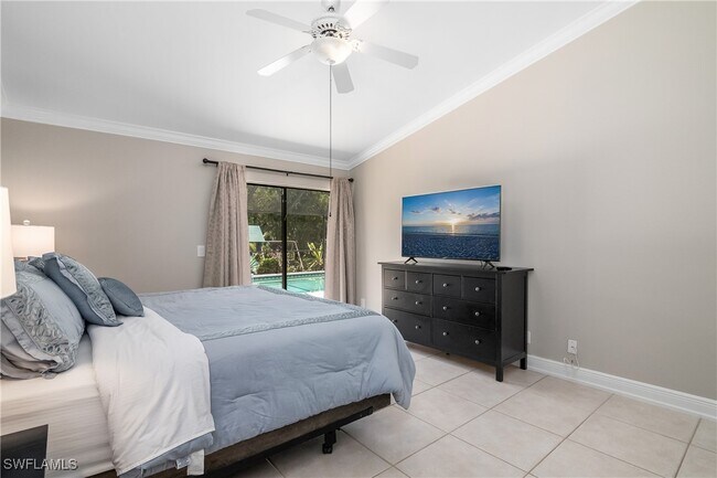 Foto del edificio - 4975 Hickory Wood Dr