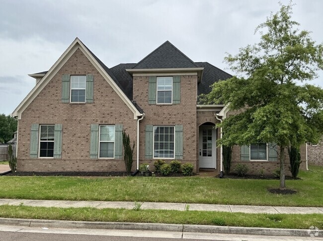Building Photo - 5400 Riverstone Dr
