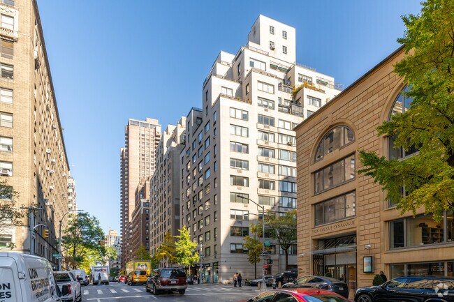 Building Photo - 39-47 E 87th St
