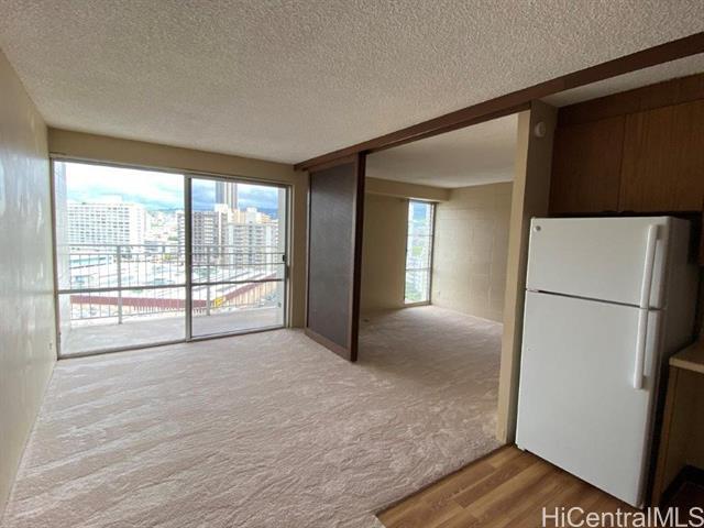 Building Photo - 1655 Makaloa St