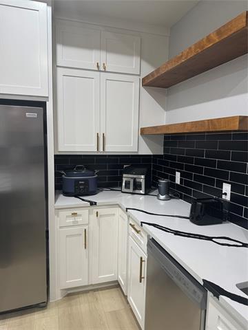 Foto del edificio - 401 E Walnut St