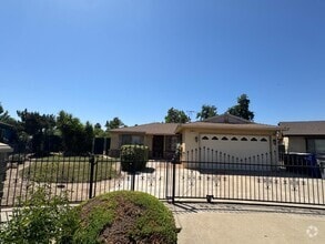 Building Photo - 4503 E Byrd Ave