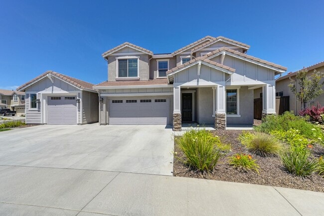 Foto del edificio - 3 bedroom SOLAR Home in Rocklin Gated Comm...