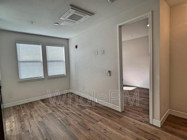 Building Photo - 3327 Tejon St