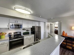 Building Photo - Willows at Printers Park Apartments