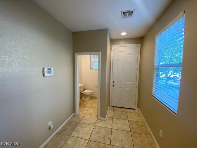 Building Photo - 8425 Orly Ave