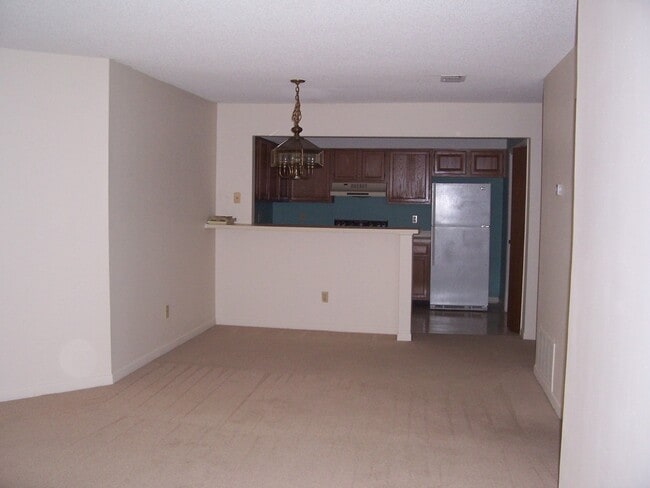 Building Photo - Convenient Location in Bluewater Bay!