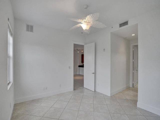 Building Photo - 3120 E Latitude Cir