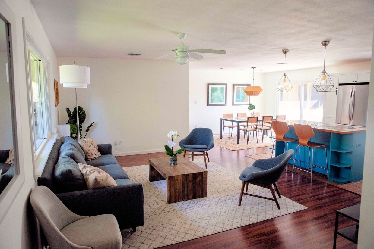 Primary Photo - Live and Work Remotely on Maui in this Ful...