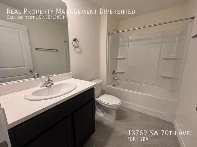 Building Photo - 13769 SW 70th Ave