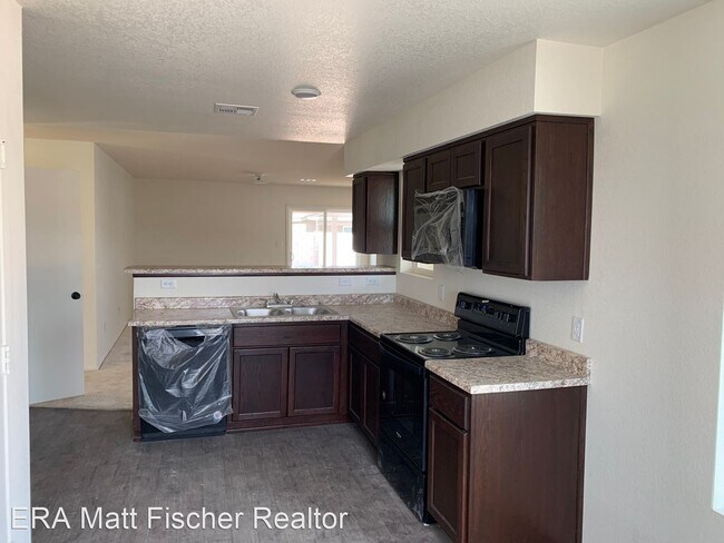 Building Photo - 3 br, 2 bath House - 7816 E 45th ST