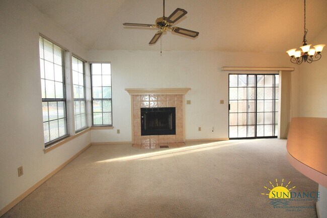 Foto del edificio - Great 2 Bedroom Townhouse in Fort Walton B...