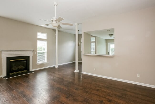 Building Photo - 11931 Creek Turn Dr