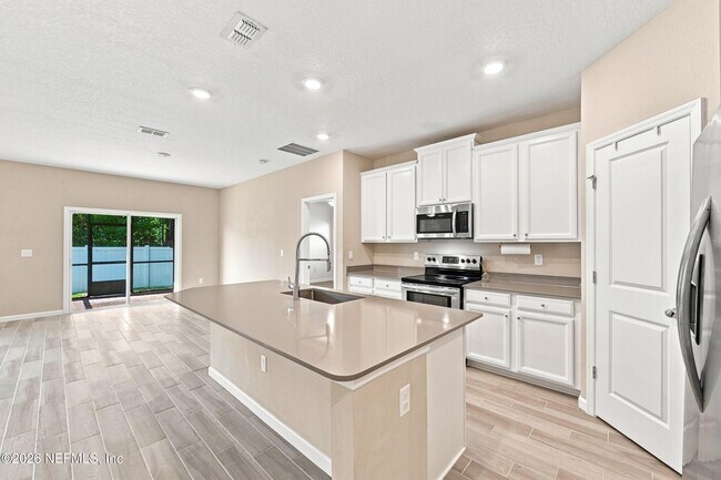 Foto del edificio - 10206 Nala Ln