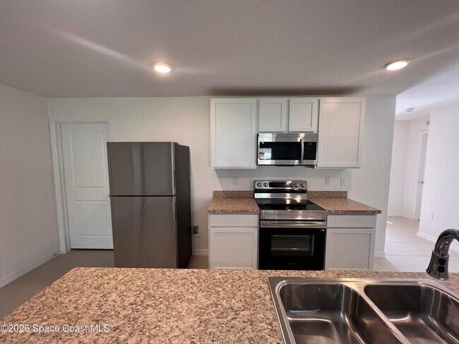 Foto del edificio - 340 Wendover Rd SW