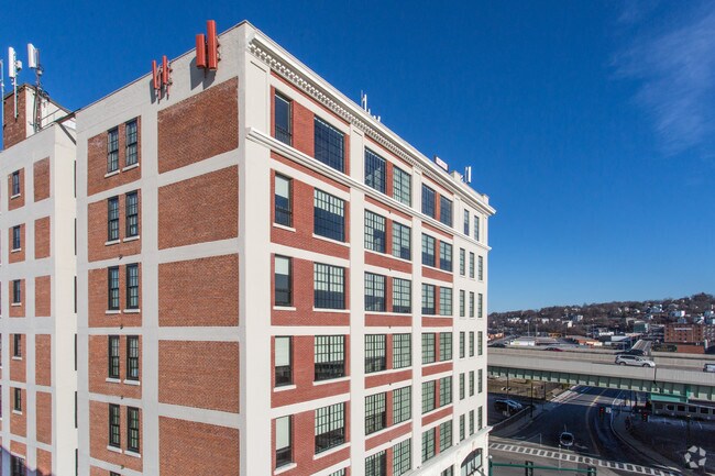 Building Photo - Edge Worcester