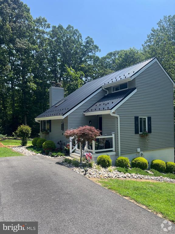 Building Photo - 29080 Autumnwood Dr