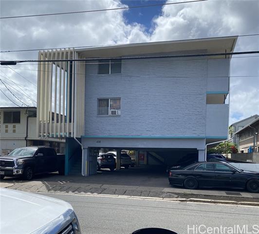 Foto del edificio - 835 Olokele Ave
