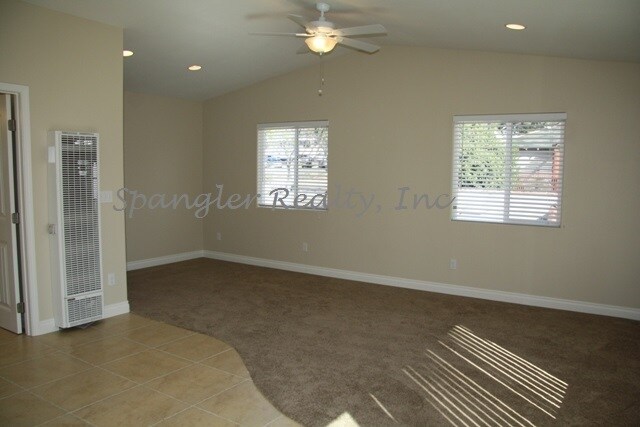 Foto del edificio - 422 N Clementine St