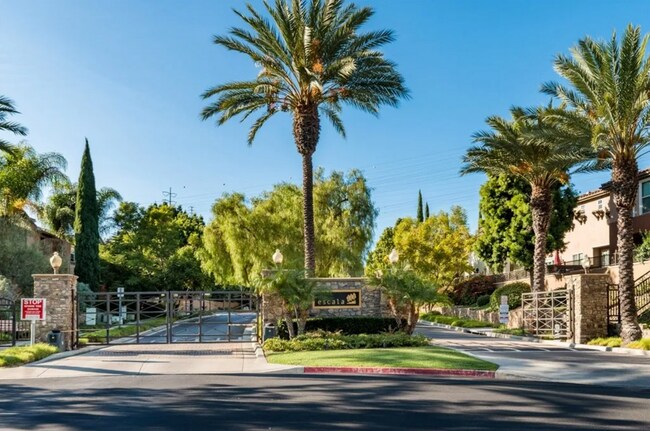 Foto del edificio - Beautiful Townhouse in Escala