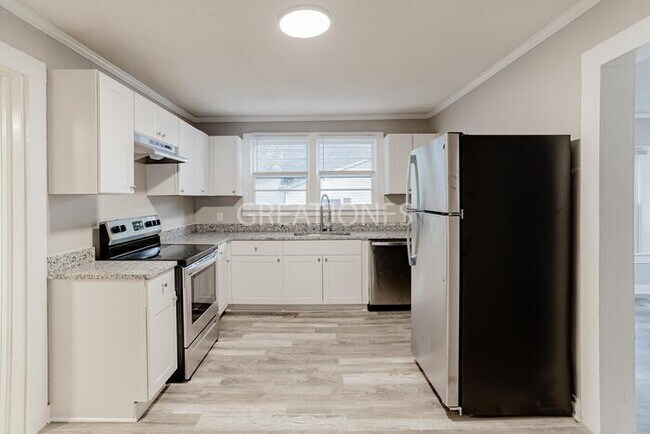 Foto del edificio - Charming 2 bedroom home in Anderson!