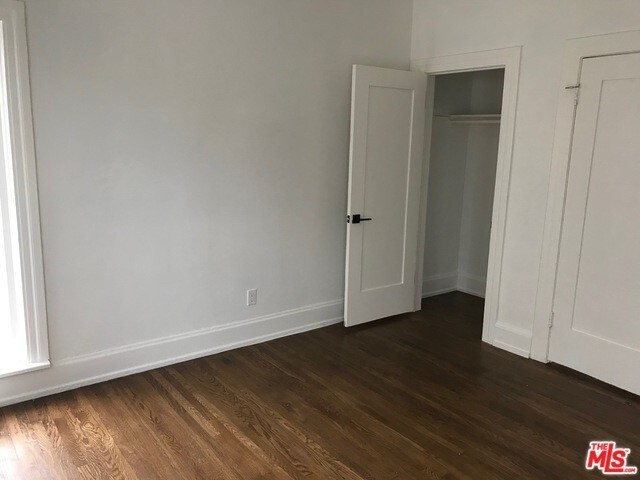 Building Photo - 1553 4th Ave