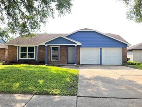 Building Photo - 16910 Quail Glen Dr