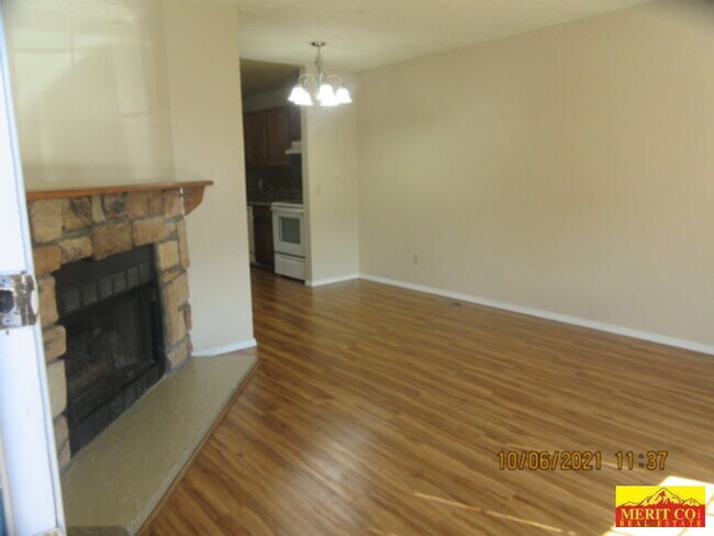 Building Photo - 6250 Village Ln