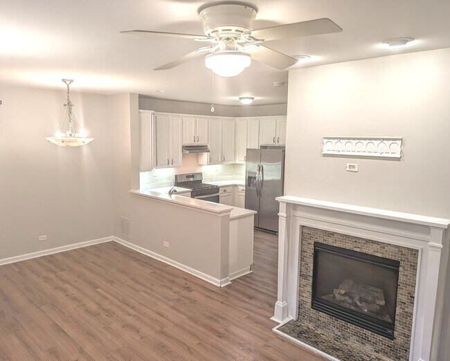 Building Photo - 261 Springbrook Trail S