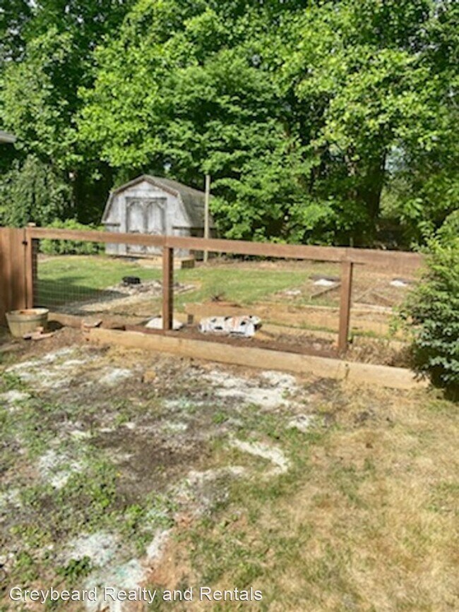 Building Photo - 3 br, 2 bath House - 225 Flat Creek Rd