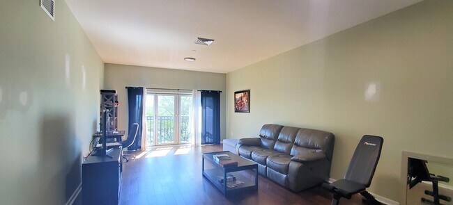 Building Photo - 508 Harlan Blvd