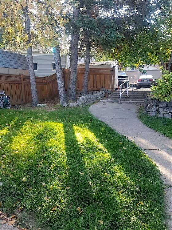 Building Photo - St. Albert 1 bed. Basement  and Pet Friendly!