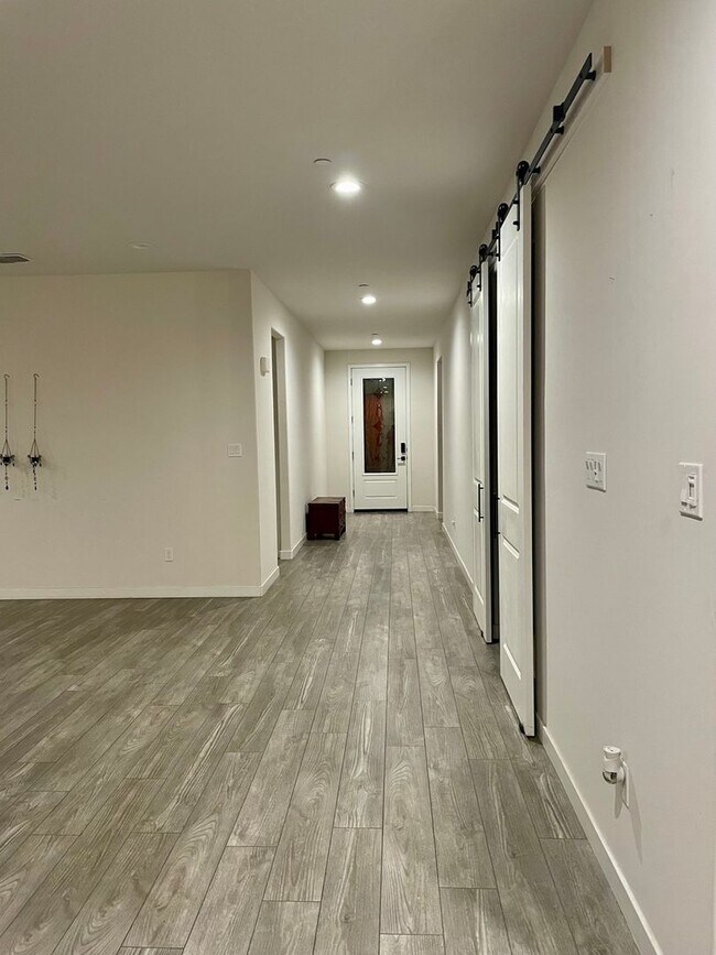 Foto del edificio - 10006 Blountsville Dr
