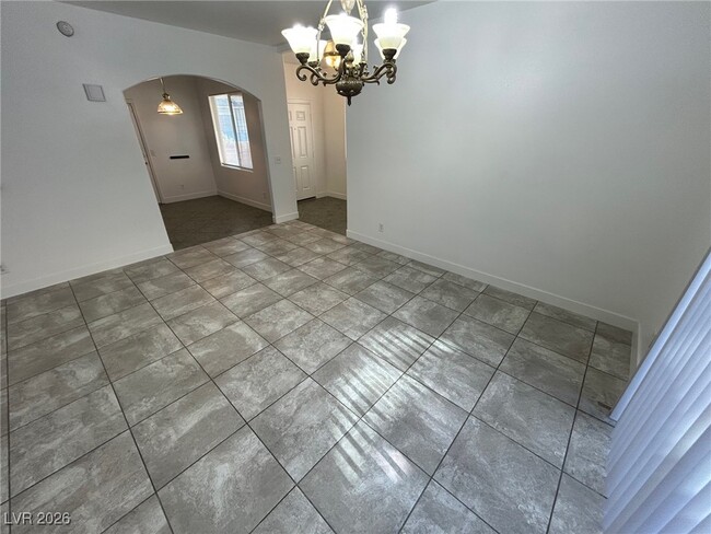 Foto del edificio - 554 Twilight Blue Ave