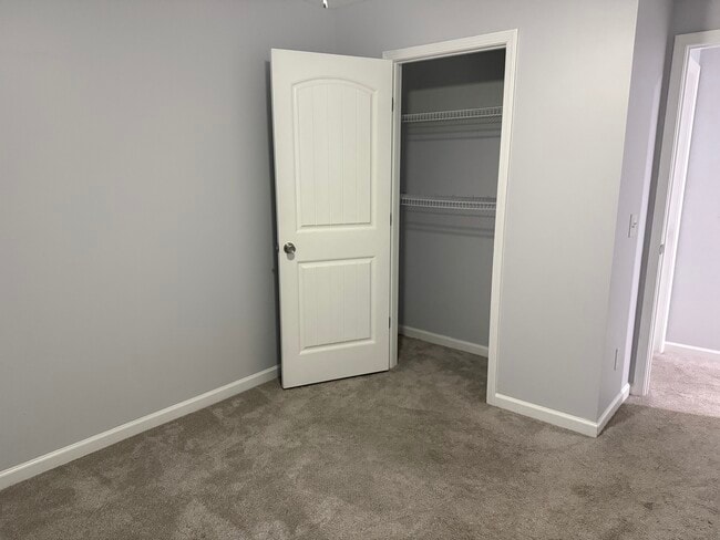 Foto del edificio - 3034 Rg Buchanan Dr