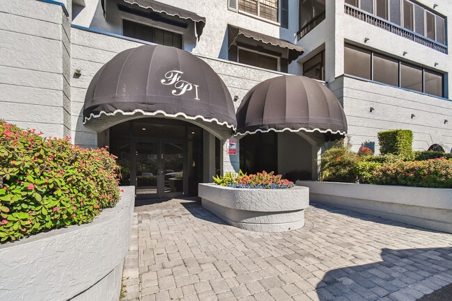 Building Photo - 14810 Rue De Bayonne